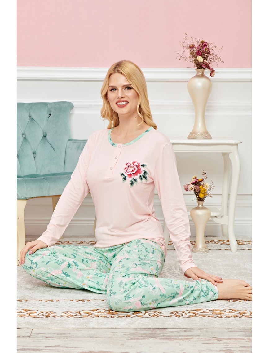 Bayan Uzun Kollu Pijama Takımı Model no 7595